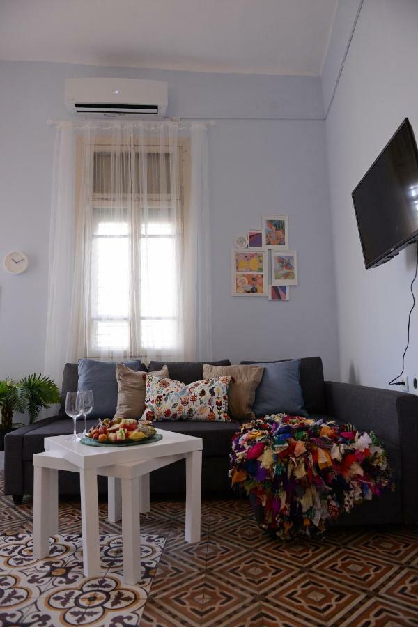 Trendy Apartments In The Heart Of Florentin With Free Netflix 特拉维夫 外观 照片